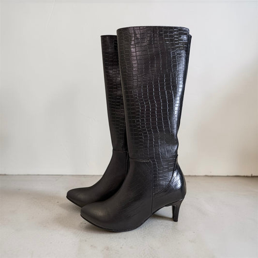 Eclipse Boots