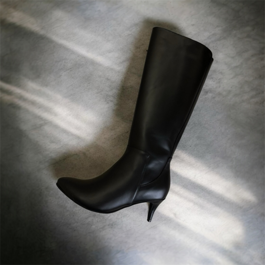 Sombra Boots